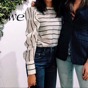 Puffy long sleeve blouse